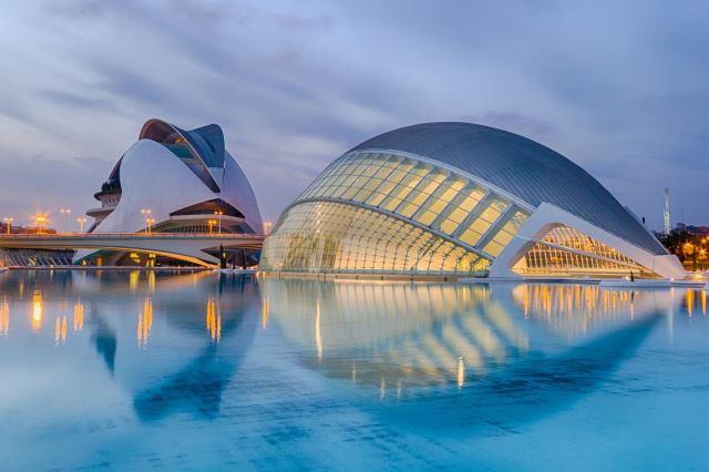 Valencia, Spain - Photo Credit: papagnoc via Pixabay